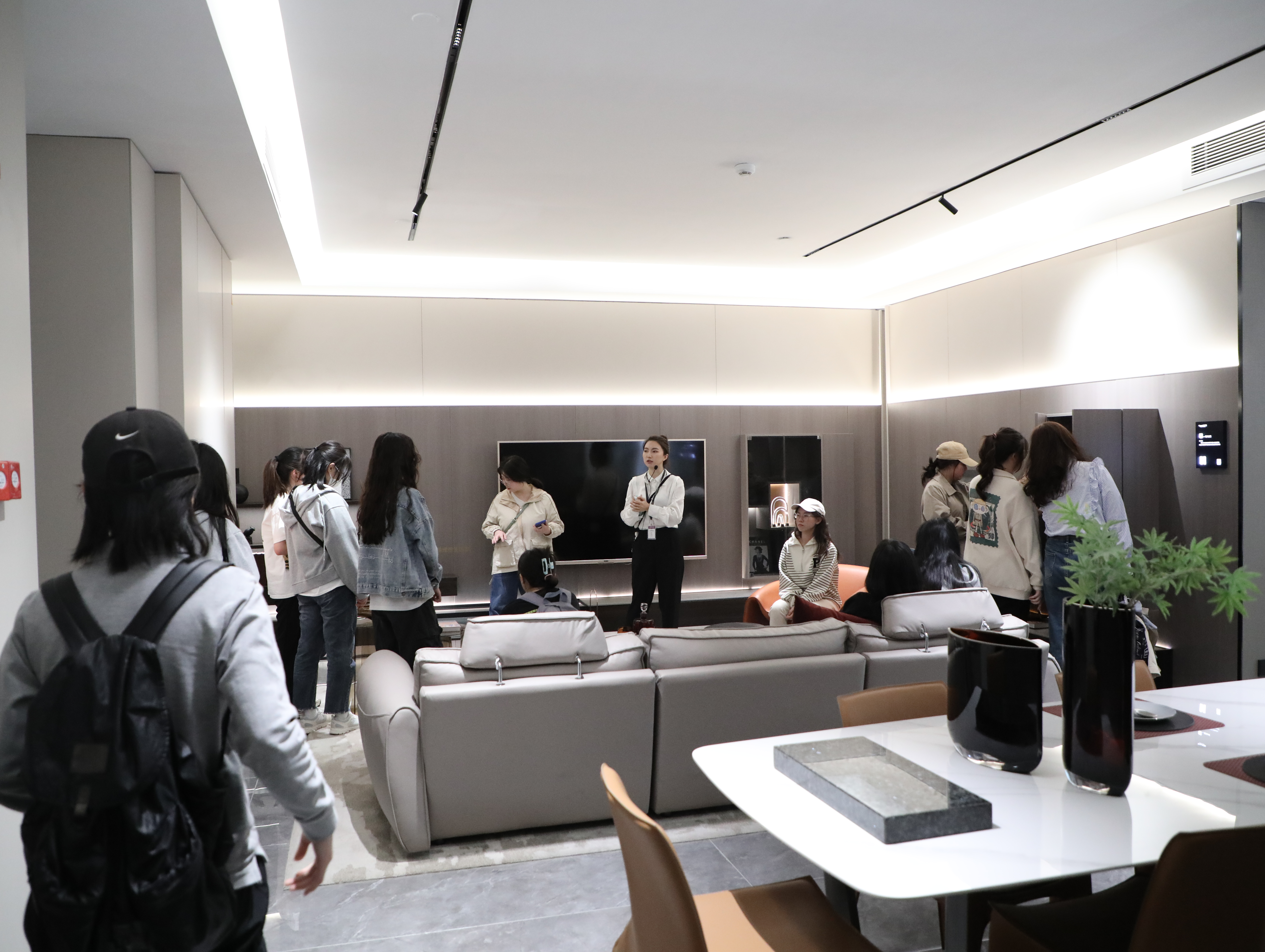 卡諾亞攜手高等學(xué)府共建省級(jí)實(shí)踐教學(xué)示范基地 卡諾亞攜手高等學(xué)府共建省級(jí)實(shí)踐教學(xué)示范基地